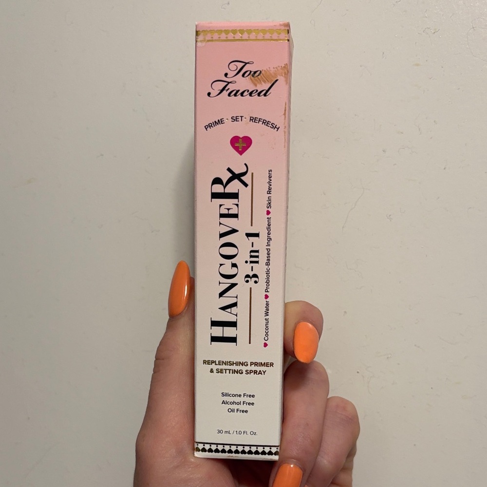 Too Faced Hangover 3-in-1 Primer & Setting Spray
